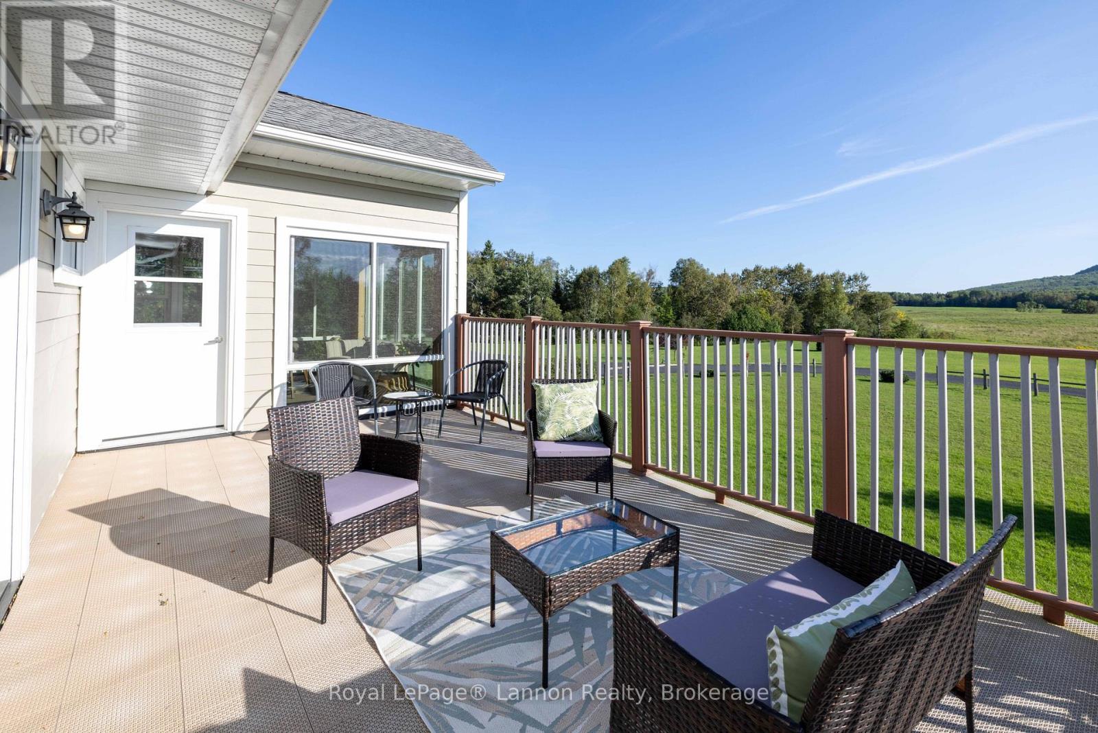 401 Barrie Drive Property Photo 31