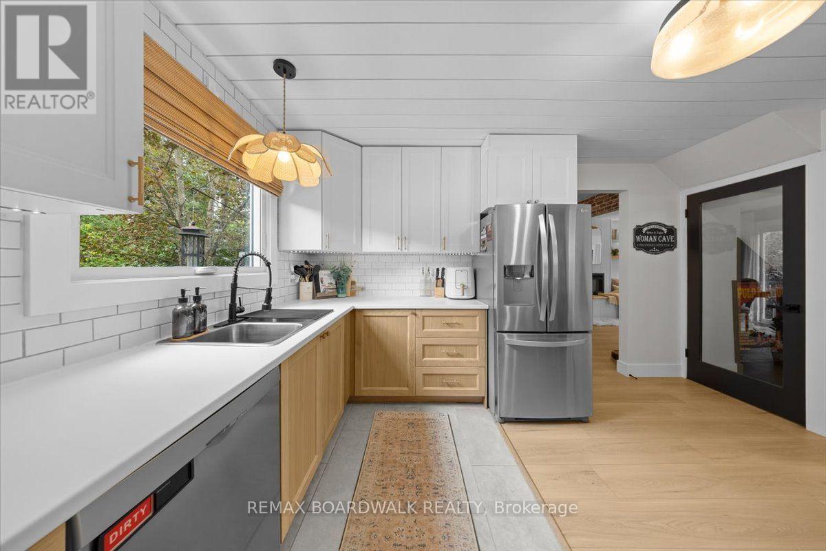 11 Duncan Street Property Photo 12