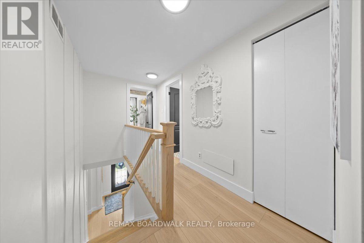 11 Duncan Street Property Photo 30