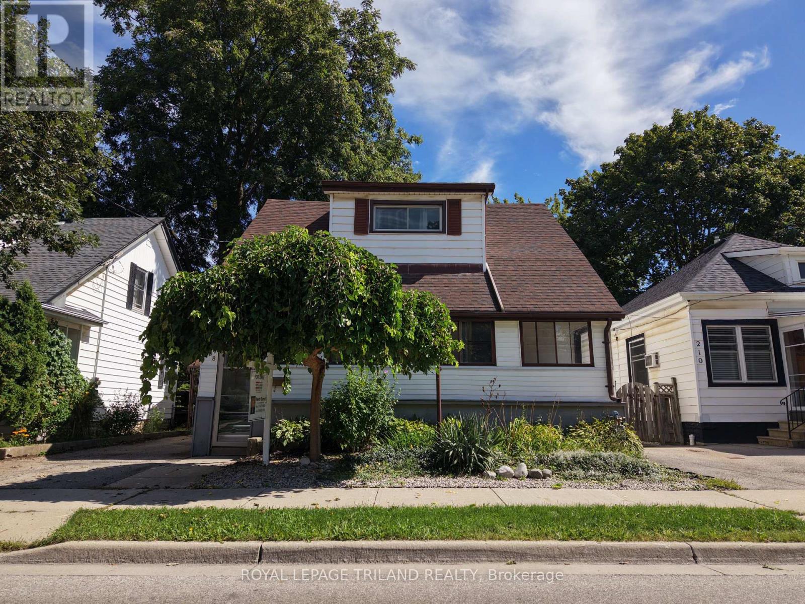 208 Edward Street Property Photo 1
