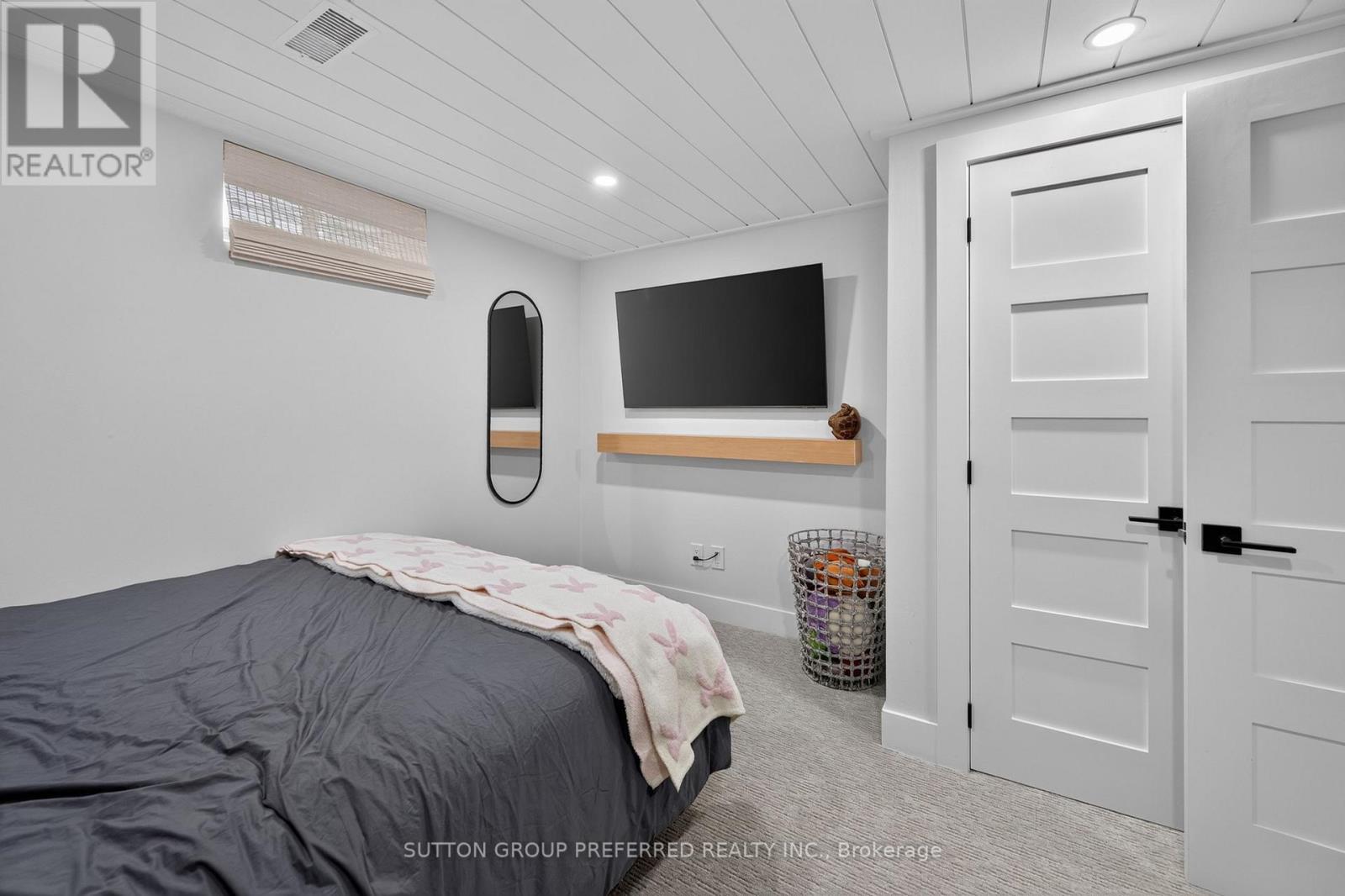 721 Inverness Avenue Property Photo 13