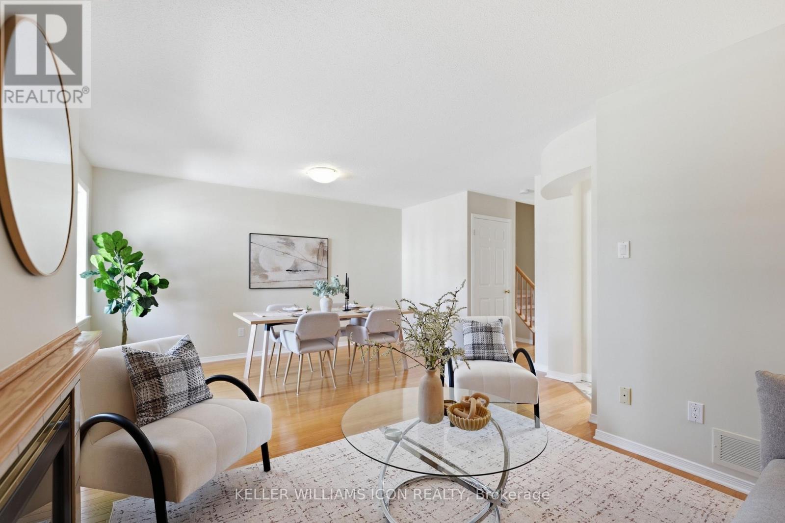 43 Thornbury Crescent Property Photo 16