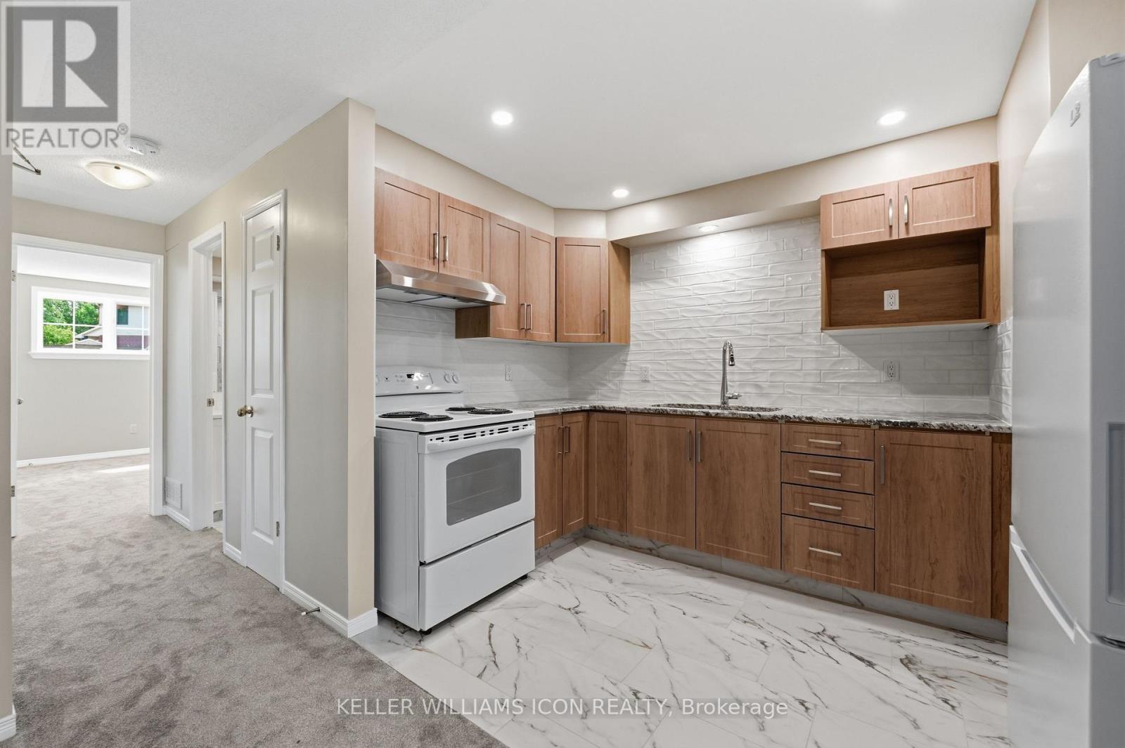 43 Thornbury Crescent Property Photo 29