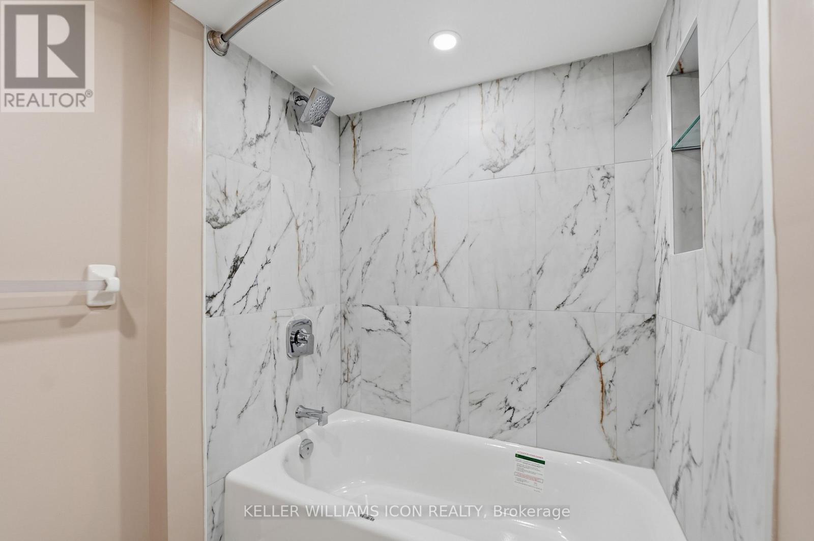 43 Thornbury Crescent Property Photo 33