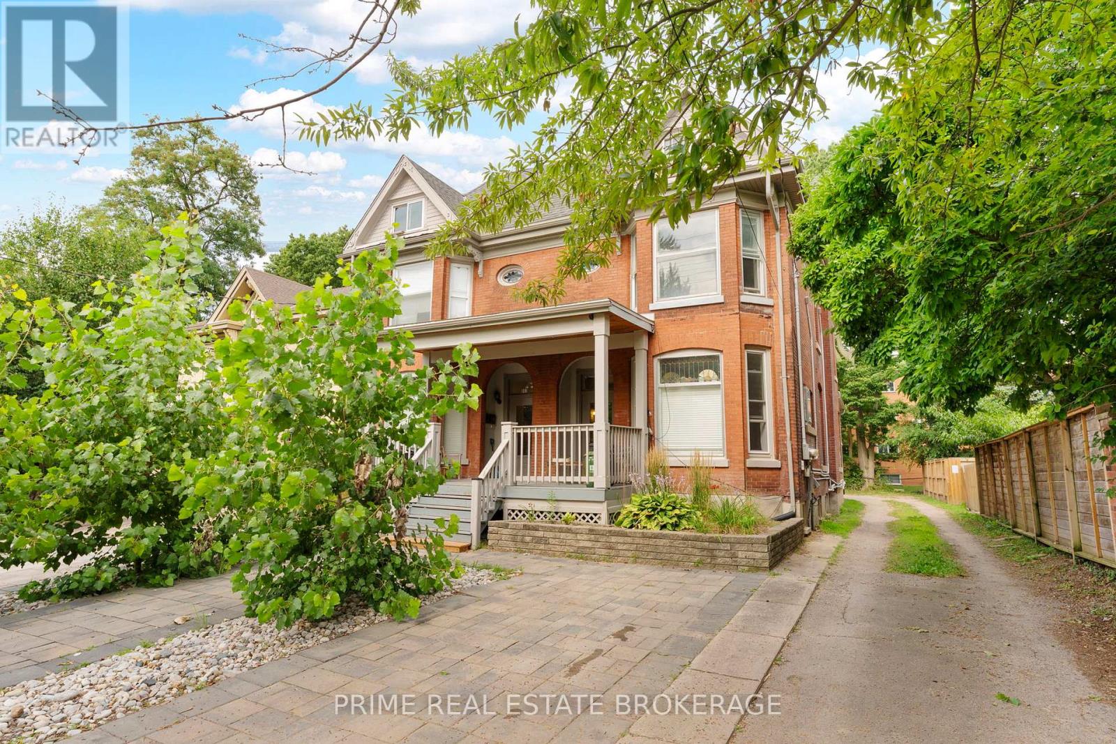 500-502 Colborne Street Property Photo 3