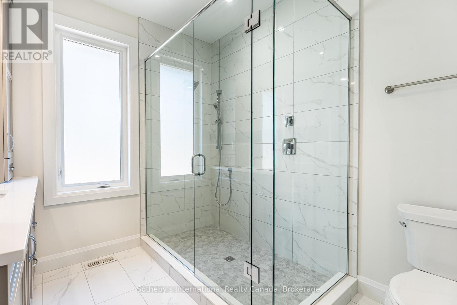 77 Cedar Street Property Photo 10