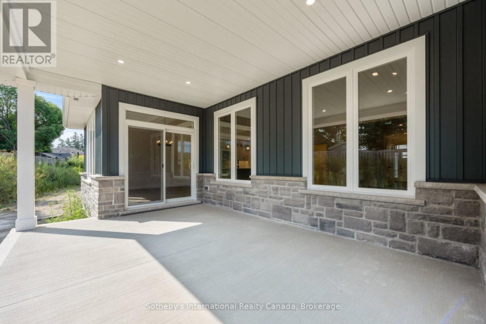 77 Cedar Street Property Photo 11