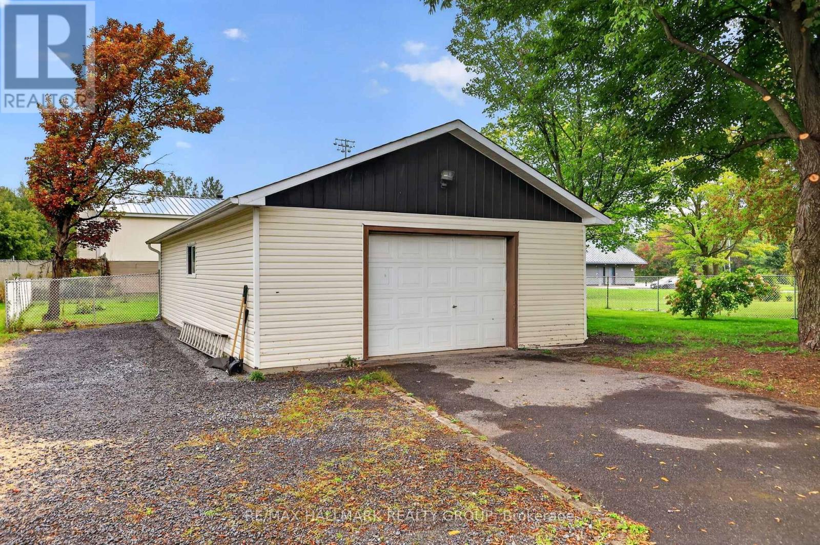 3649 Navan Road Property Photo 33