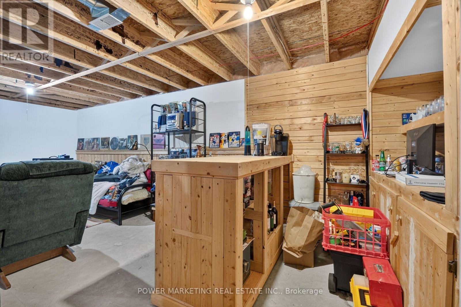 6886 Edgar Brault Street Property Photo 41