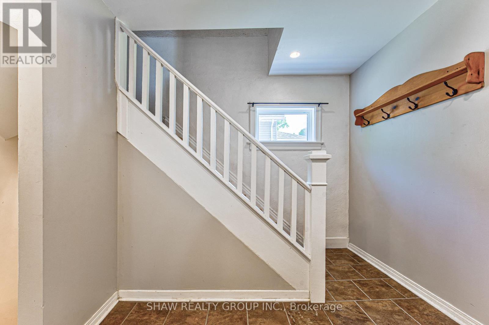 84 Franklin Street S Property Photo 5