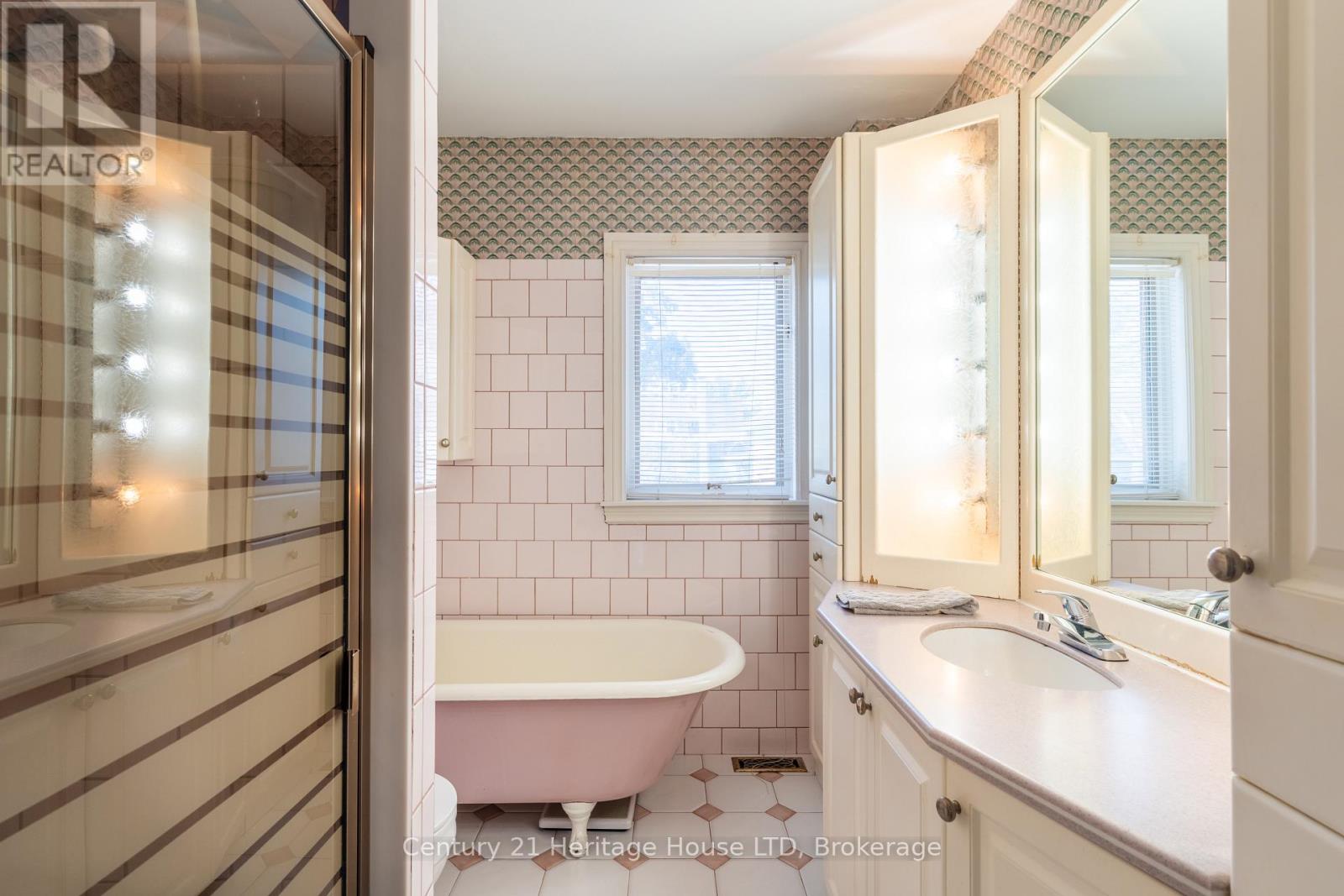 155 Wilton Avenue Property Photo 22