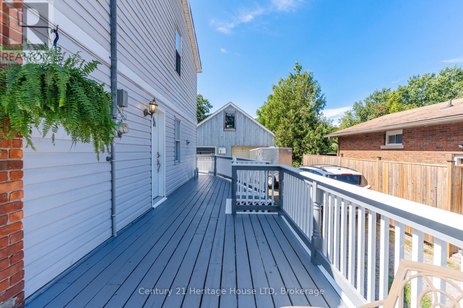 155 Wilton Avenue Property Photo 32