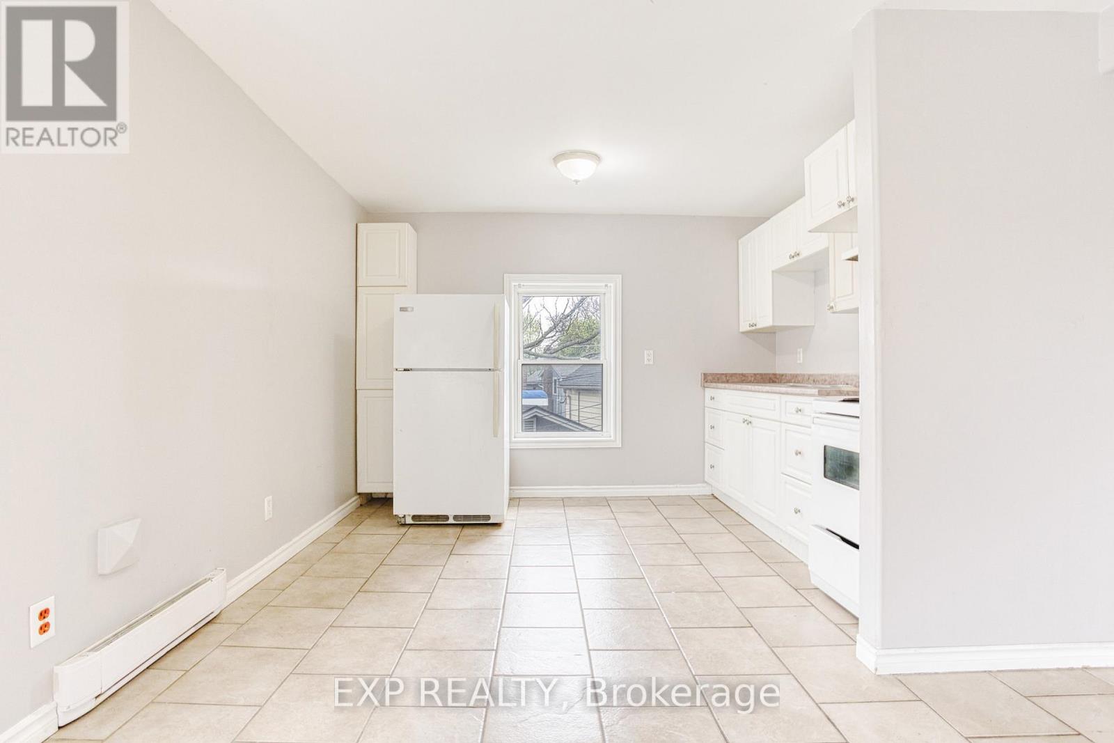 Upper - 206 Church Street Property Photo 3