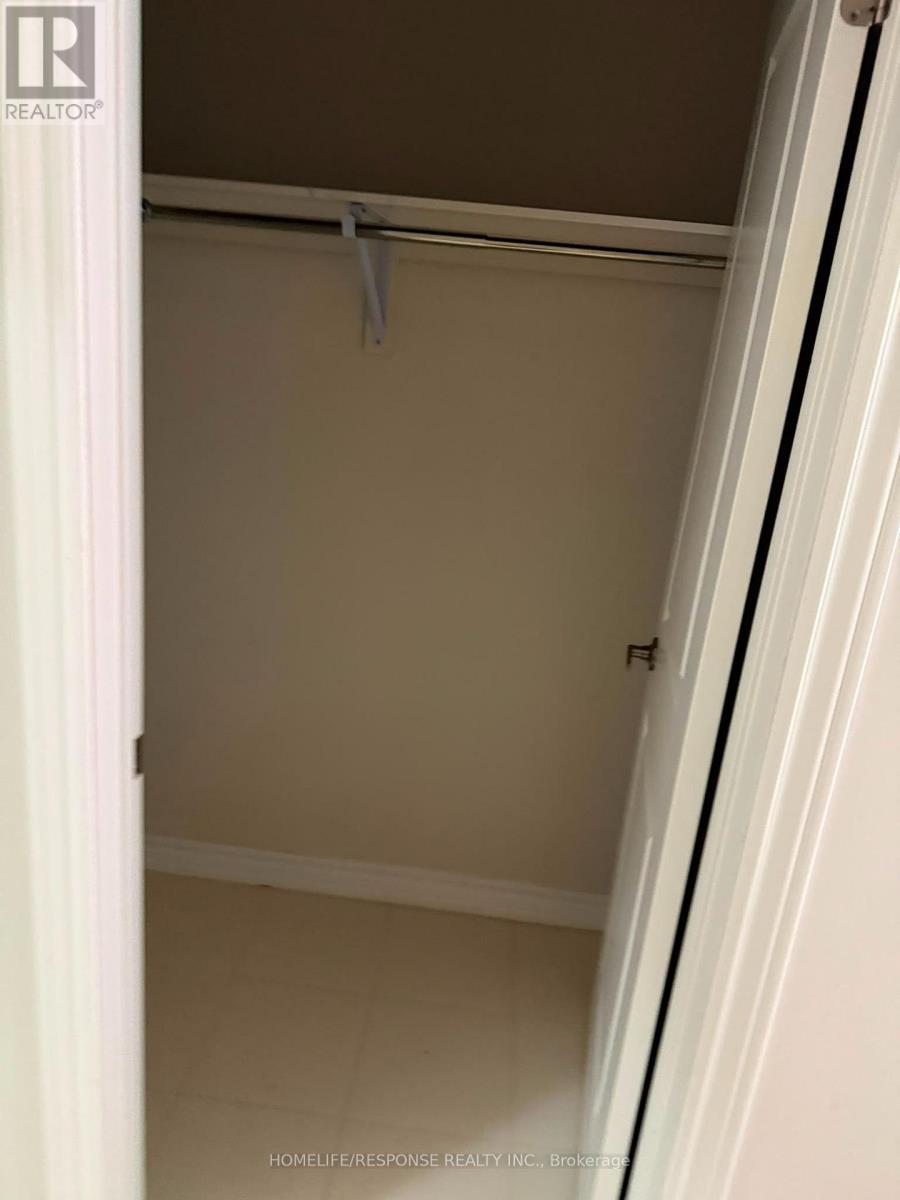 111 Stonebrook Way Property Photo 12