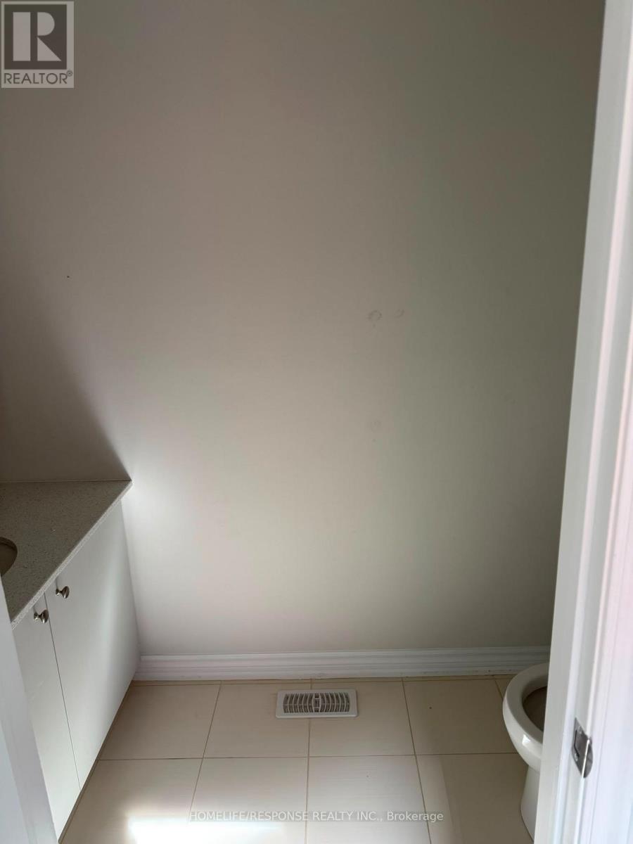 111 Stonebrook Way Property Photo 13