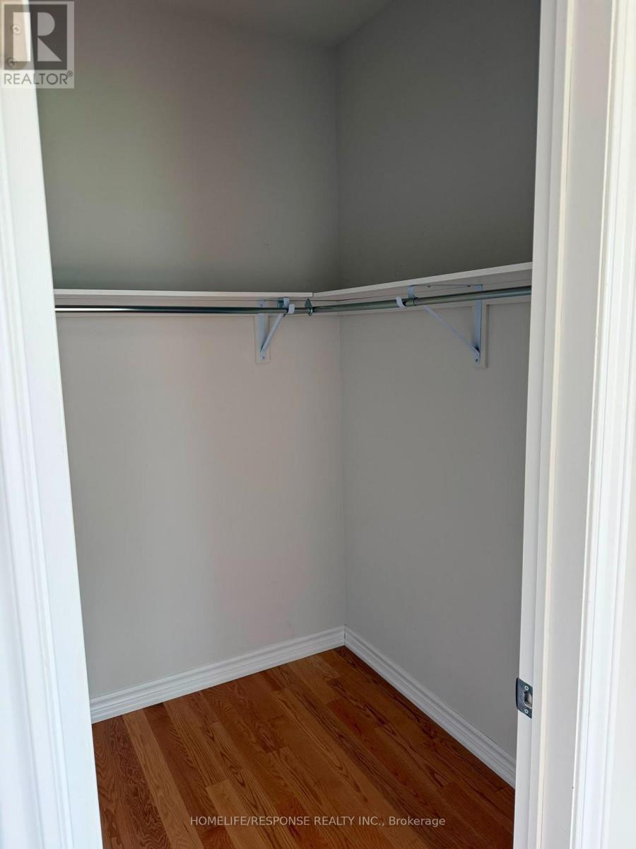 111 Stonebrook Way Property Photo 16