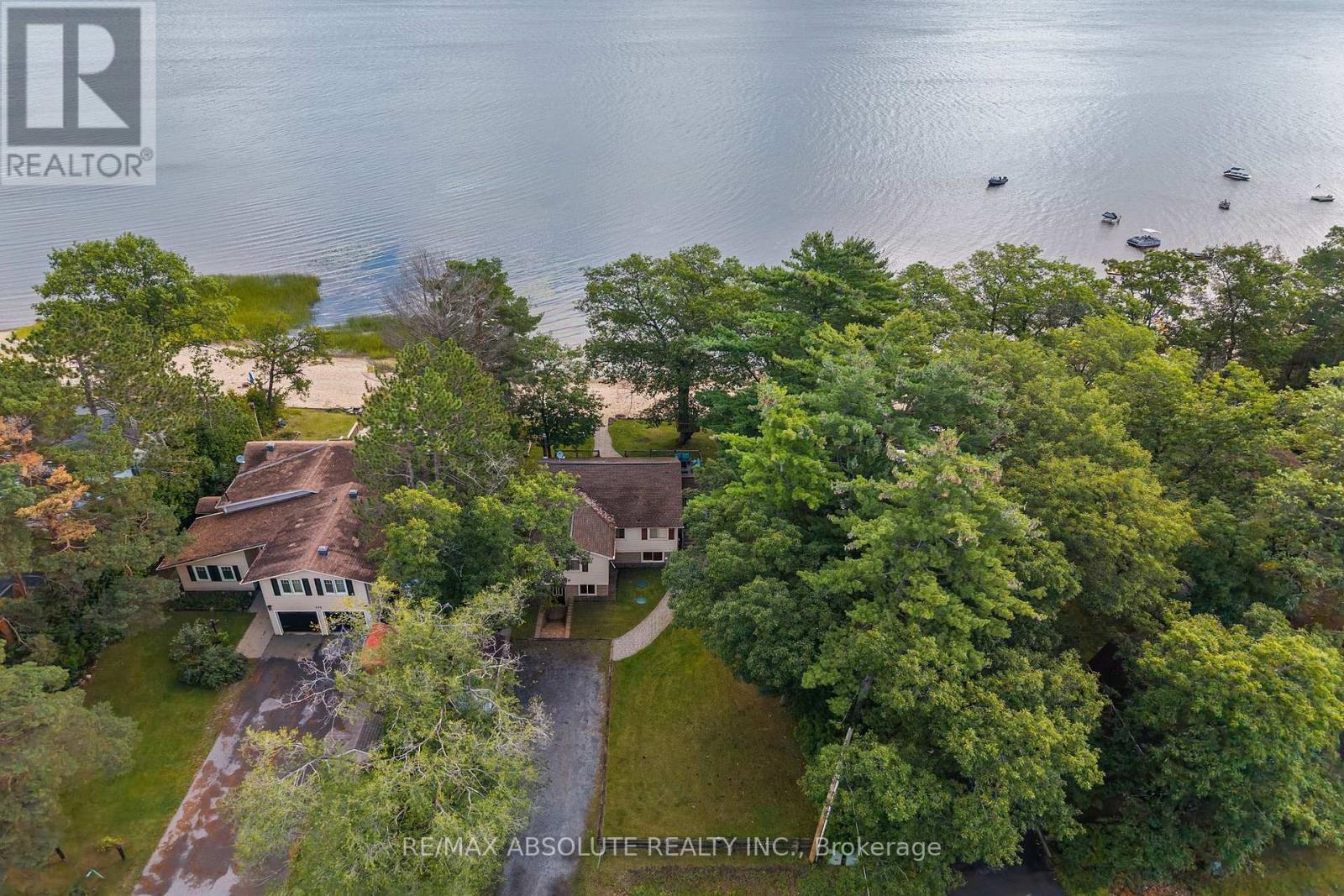 470 Bayview Drive Property Photo 1