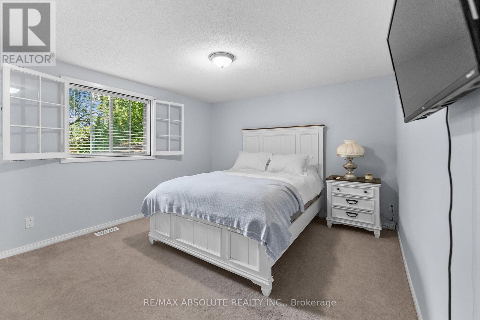 470 Bayview Drive Property Photo 12