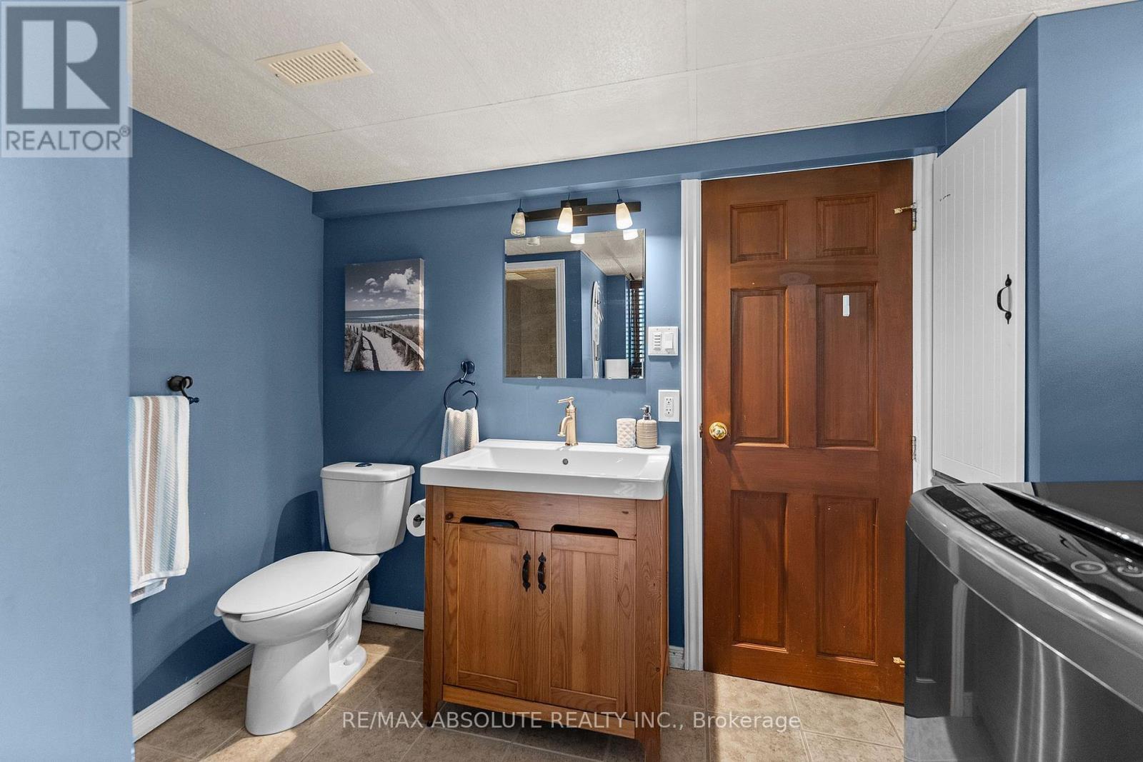 470 Bayview Drive Property Photo 24
