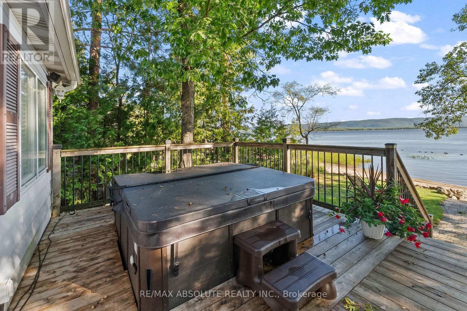 470 Bayview Drive Property Photo 27