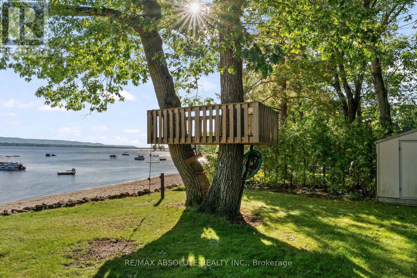 470 Bayview Drive Property Photo 35