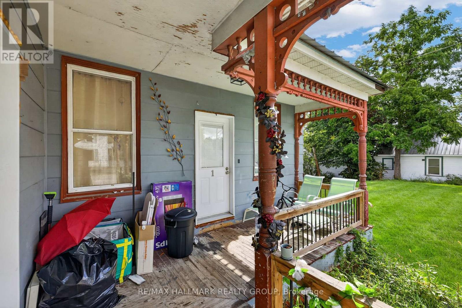 98 North Street Property Photo 5