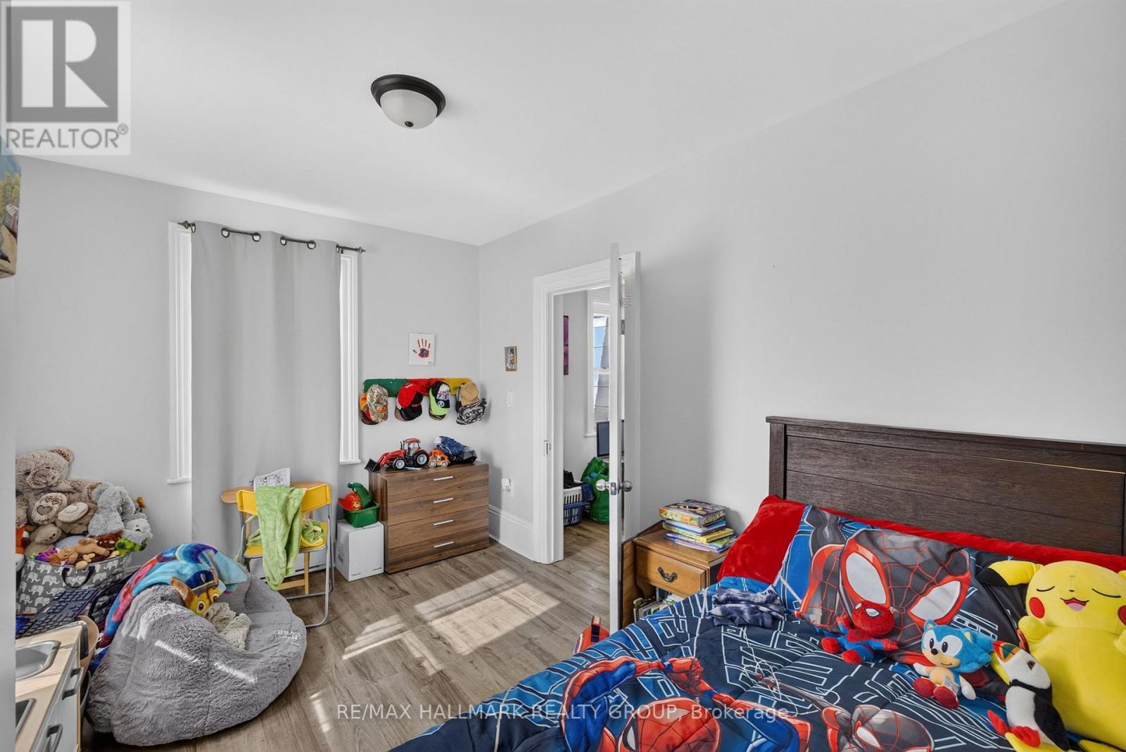 98 North Street Property Photo 17