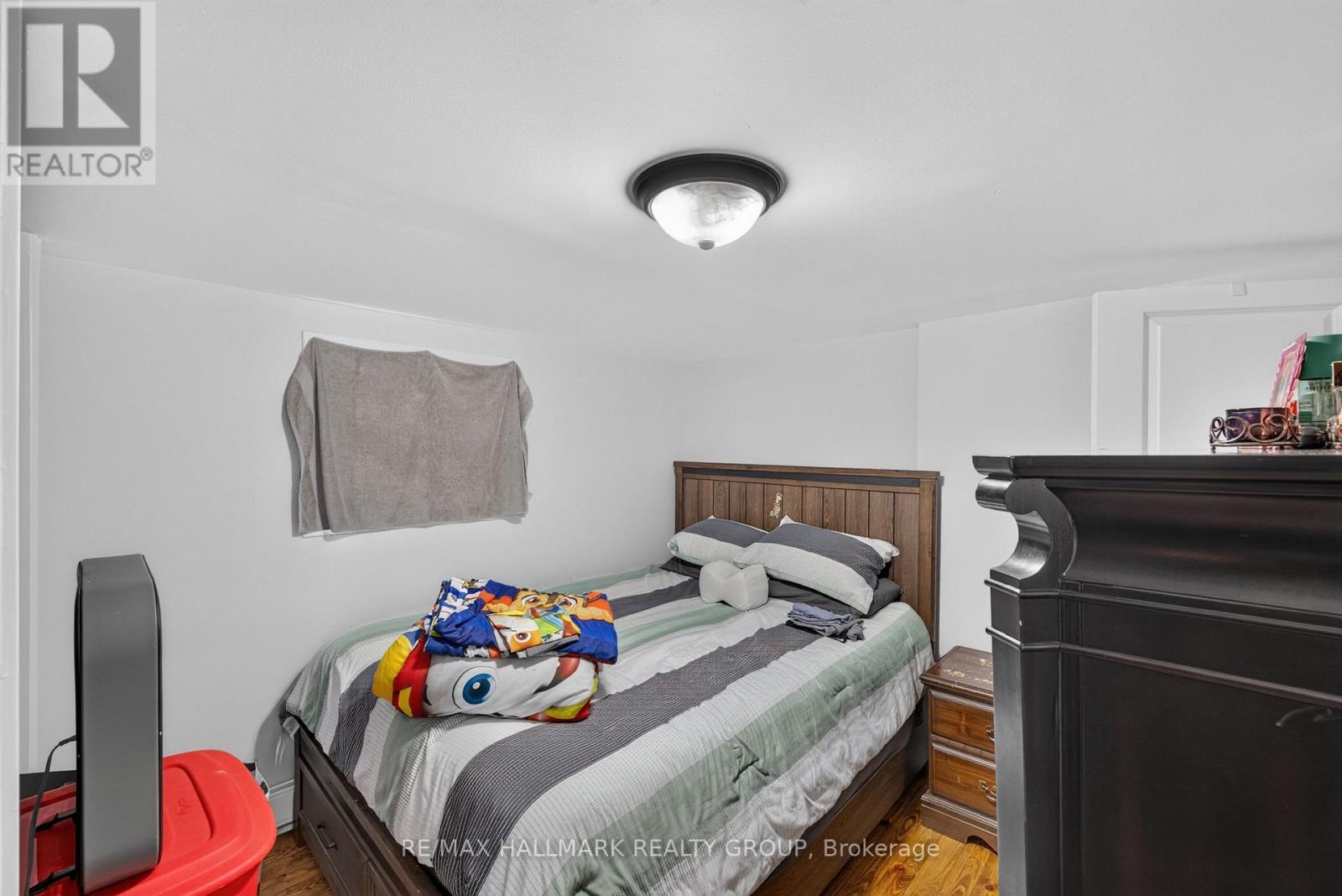 98 North Street Property Photo 18