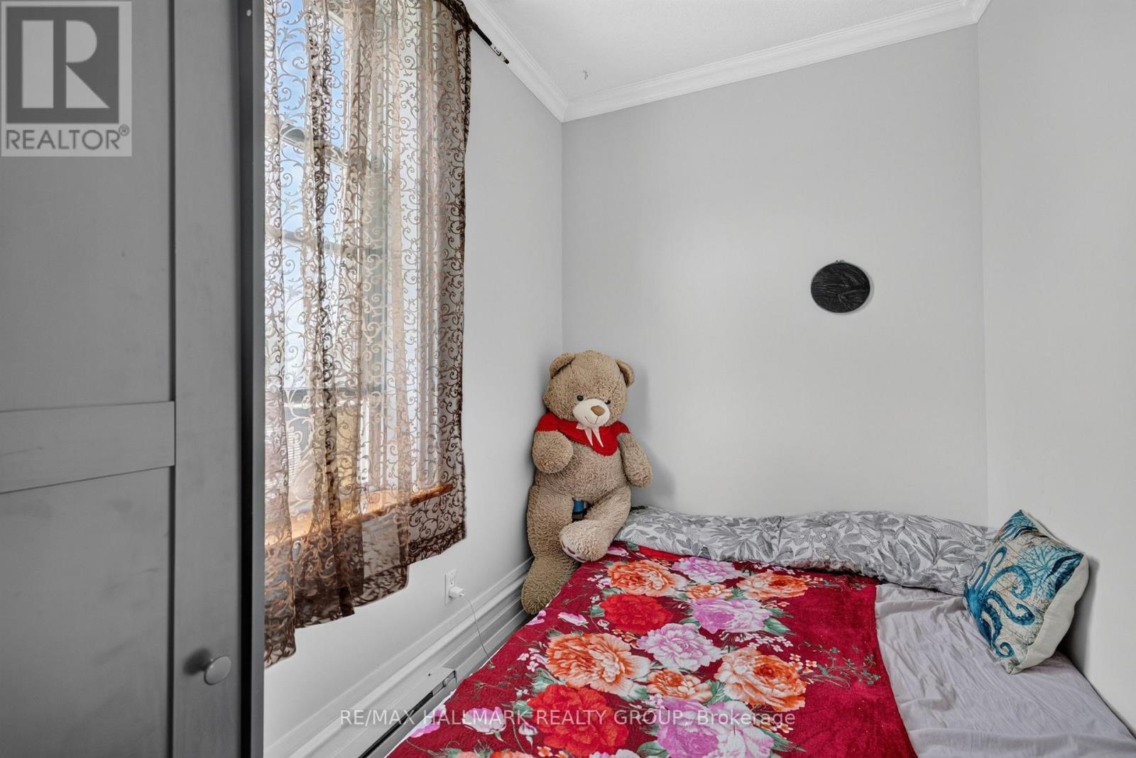 98 North Street Property Photo 26