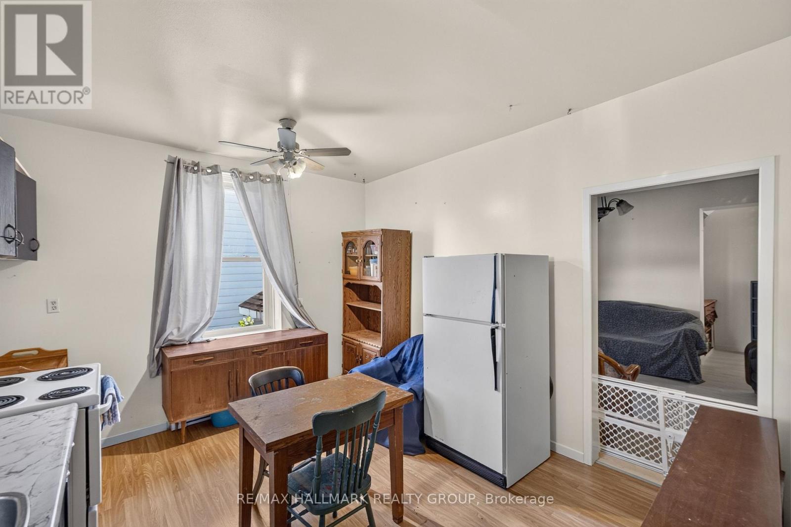 98 North Street Property Photo 29