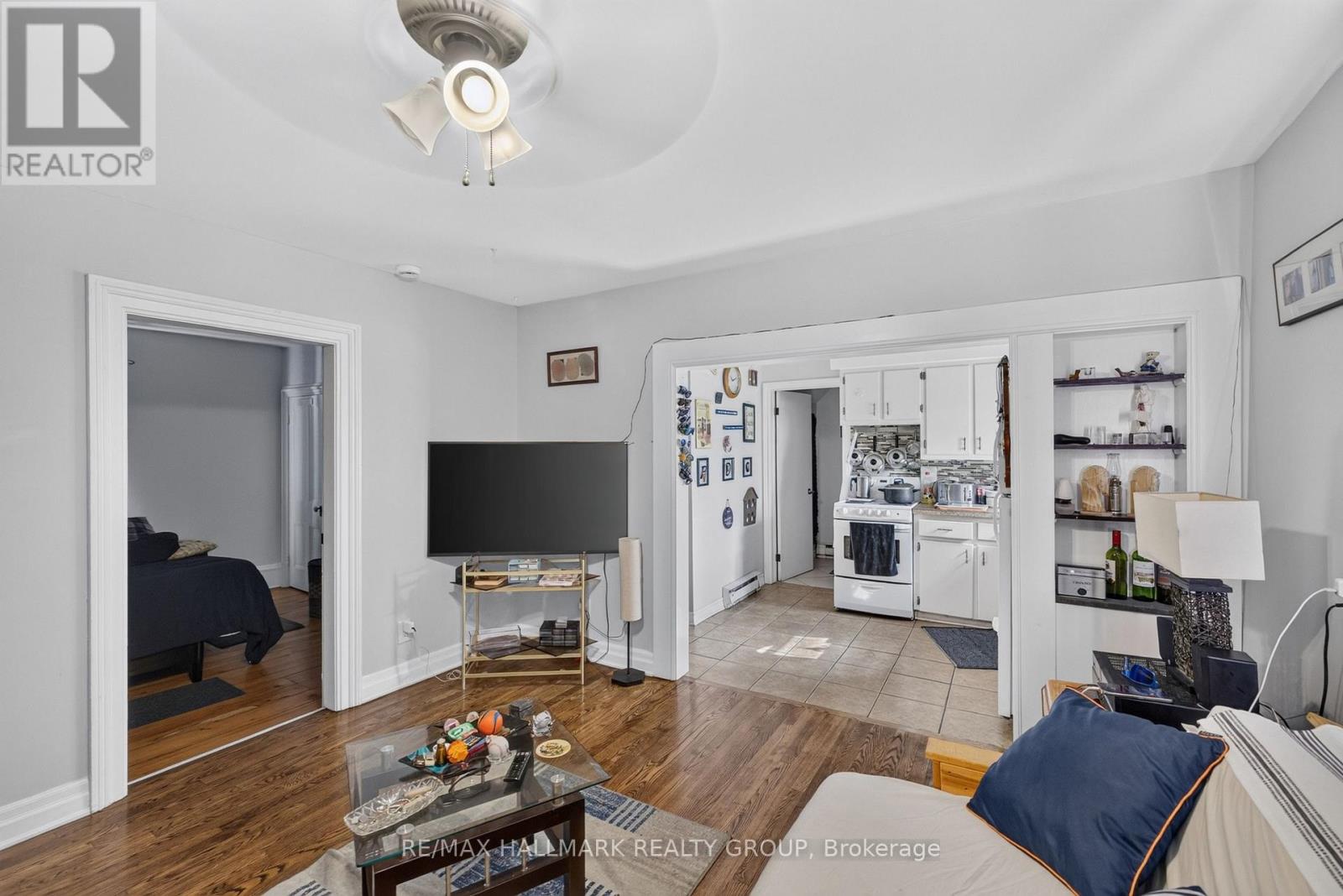 98 North Street Property Photo 38