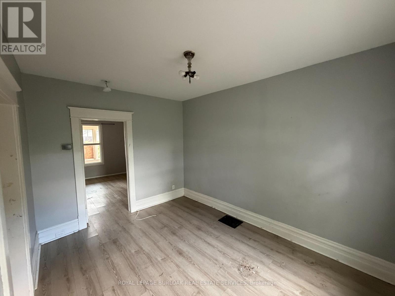 246 St. James Street Property Photo 9