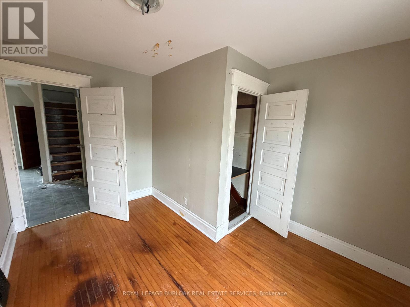 246 St. James Street Property Photo 16