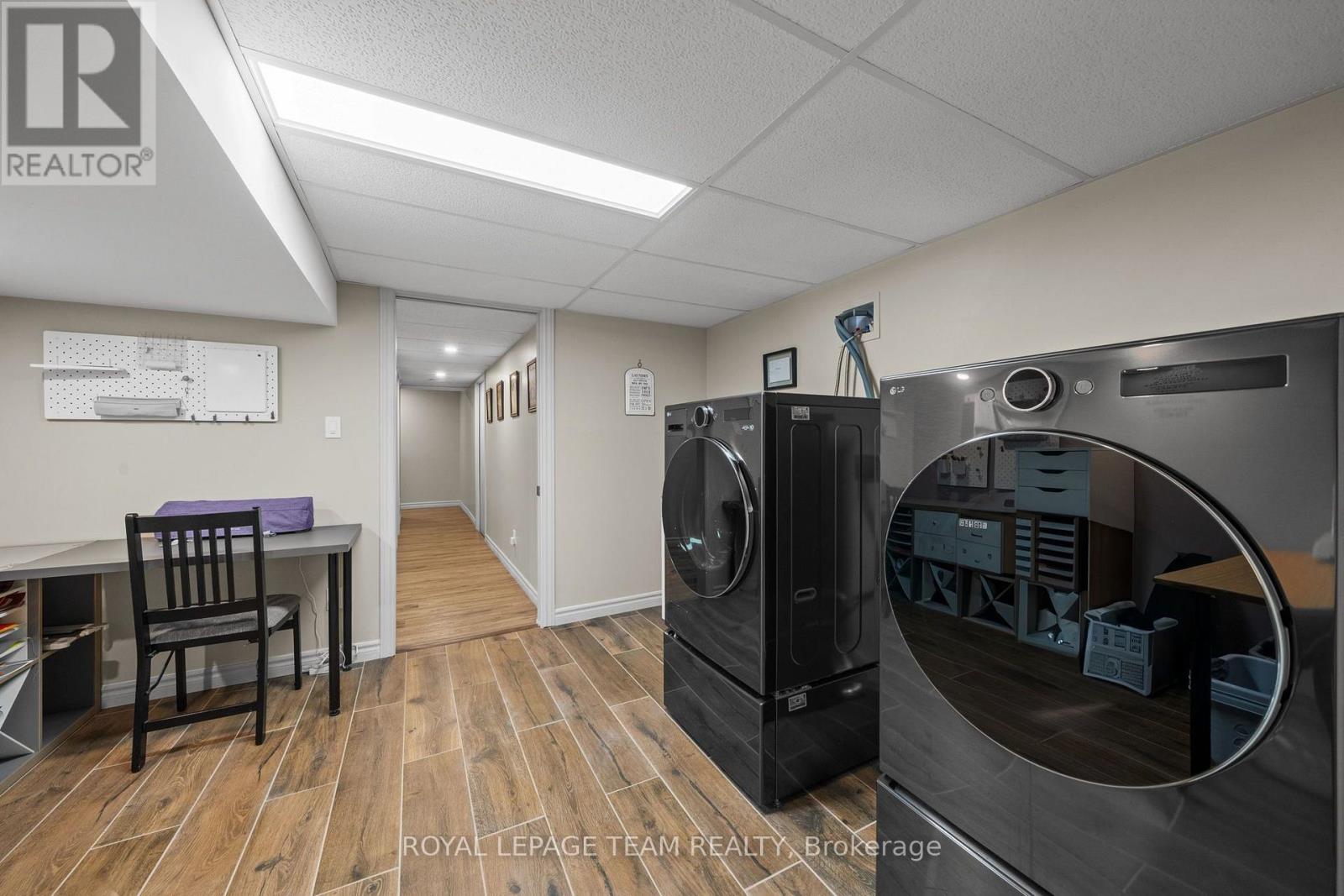 6388 Third Line Road Property Photo 32