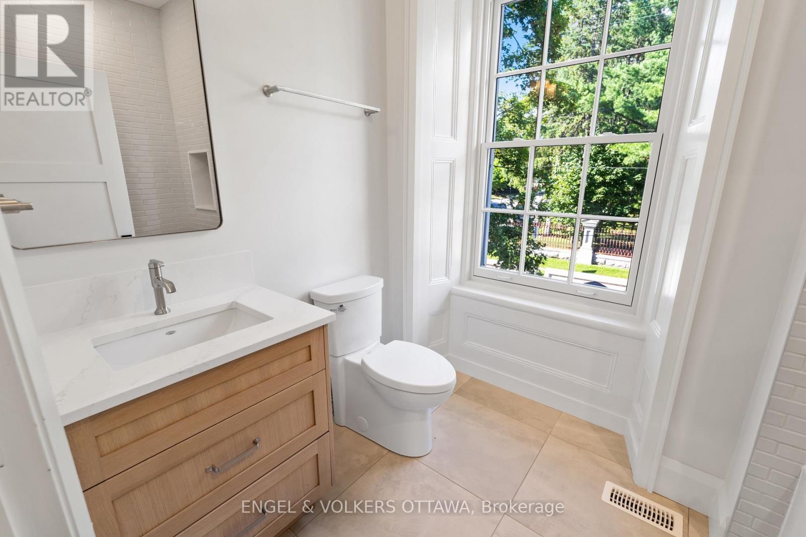 35 Mackay Street Property Photo 28