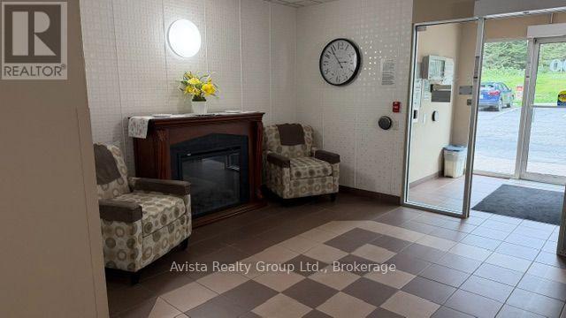 104 - 500 Toledo Street W Property Photo 5