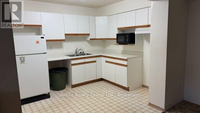 104 - 500 Toledo Street W Property Photo 20
