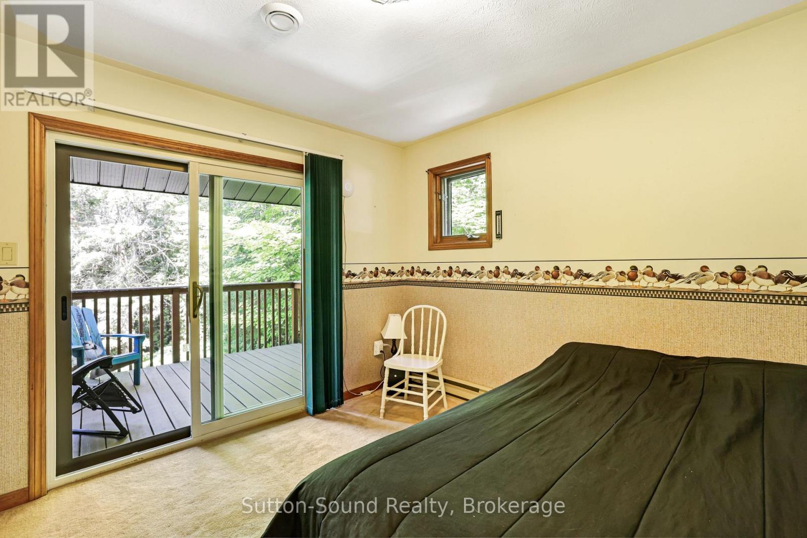 42 Carson Lake Crescent Property Photo 15