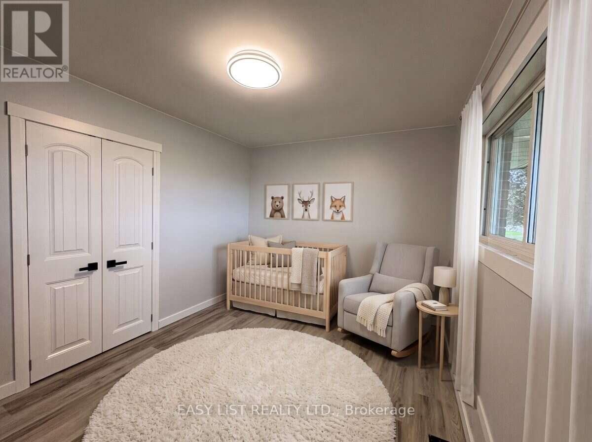 21 Bruce Rd 22 Property Photo 9