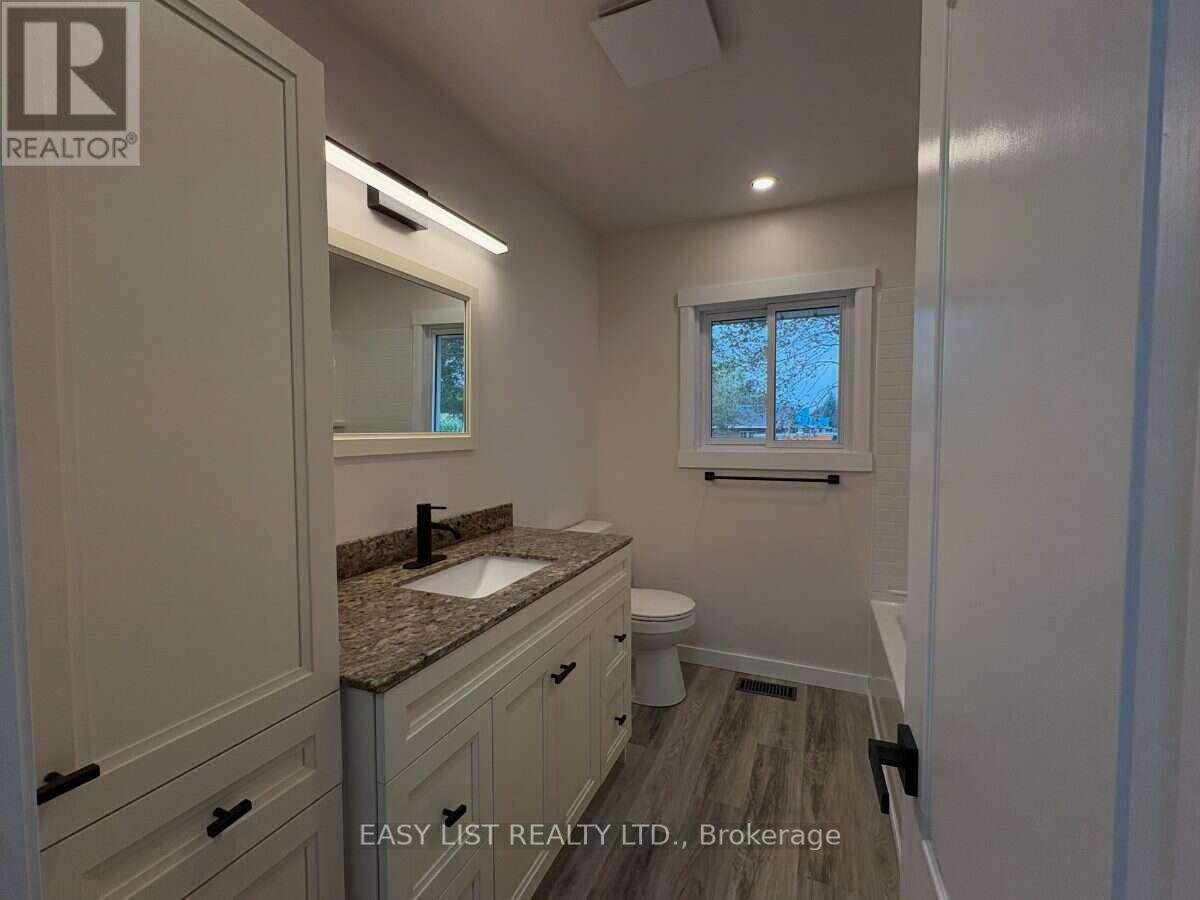 21 Bruce Rd 22 Property Photo 13