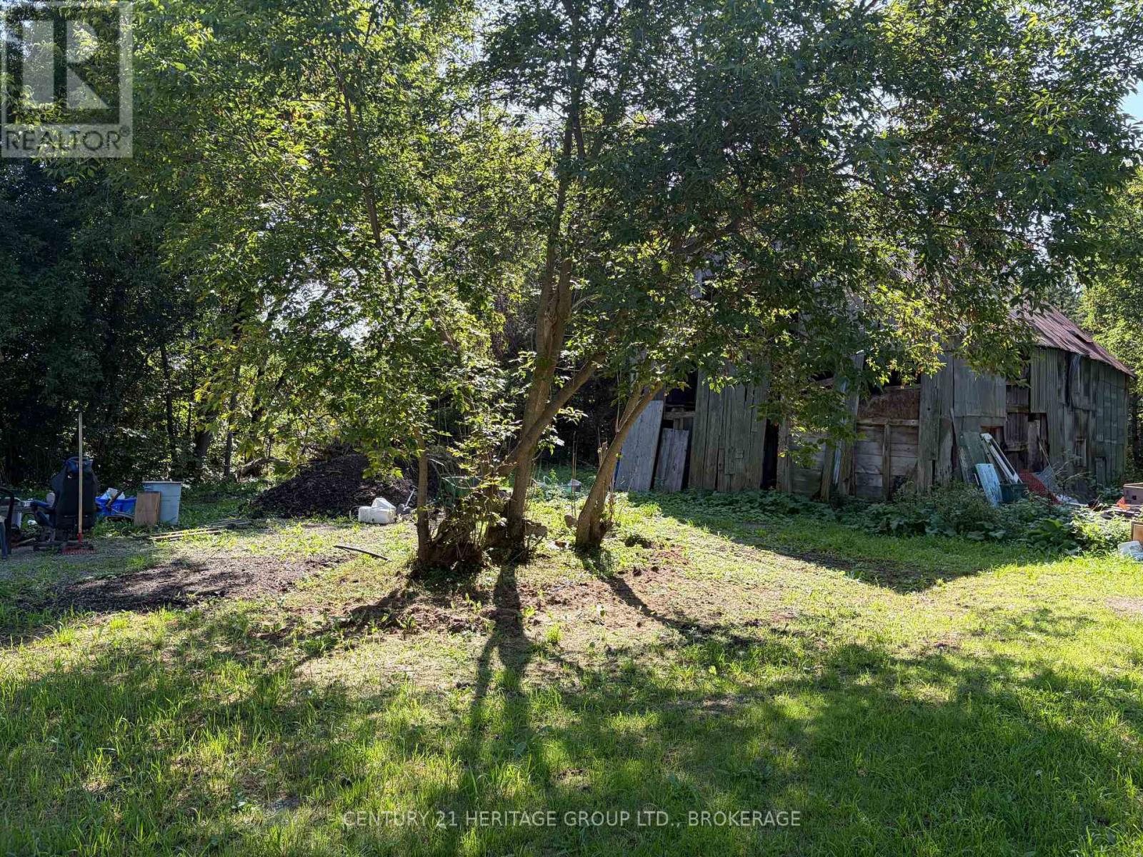 523 Lower Oak Leaf Road Property Photo 20