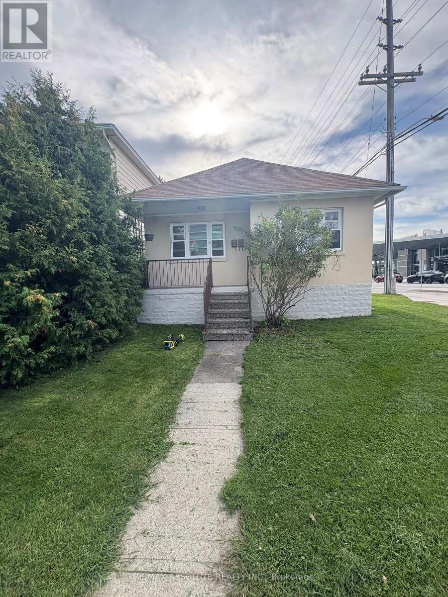1 - 2 Holland Avenue Property Photo 1