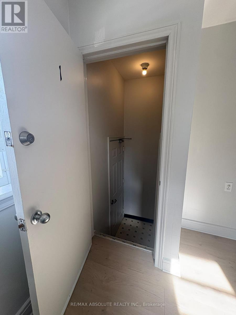 1 - 2 Holland Avenue Property Photo 16