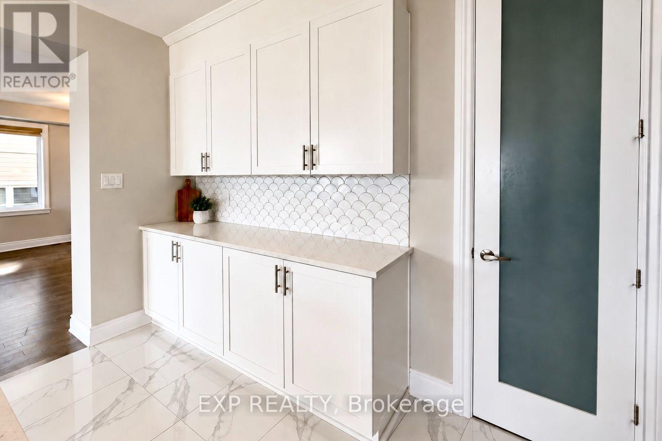 1004 Keeper Heights Property Photo 8
