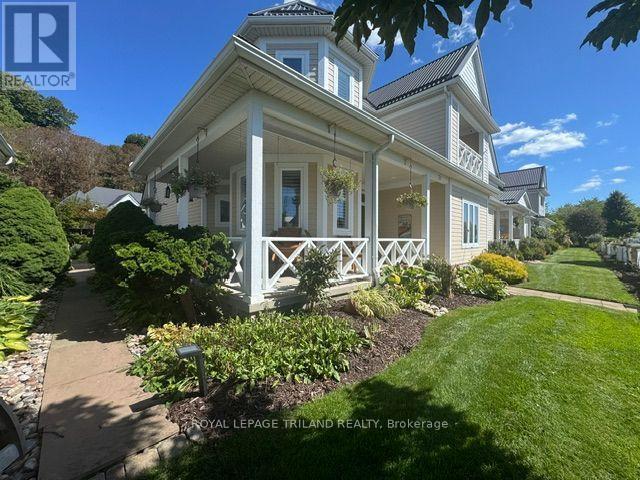 21 - 375 EDITH CAVELL BOULEVARD Property Photo 1