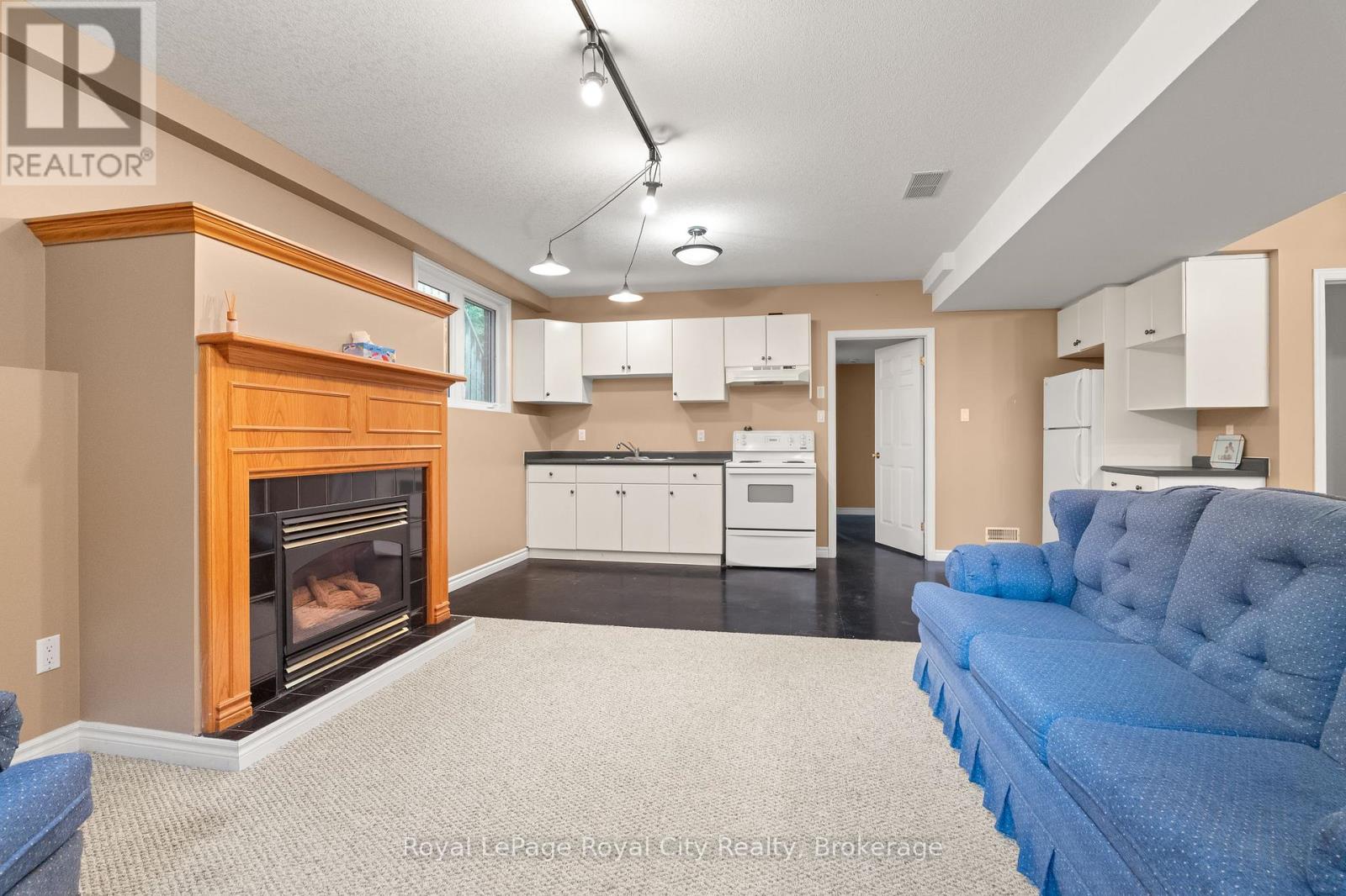 4452 Sideroad 20 N Property Photo 28