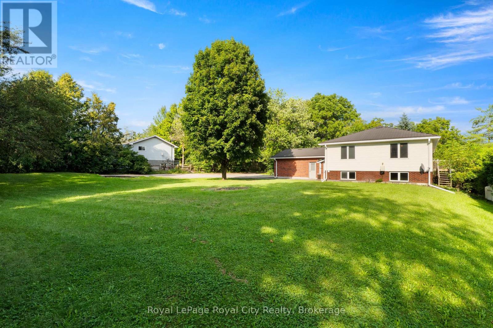4452 Sideroad 20 N Property Photo 39