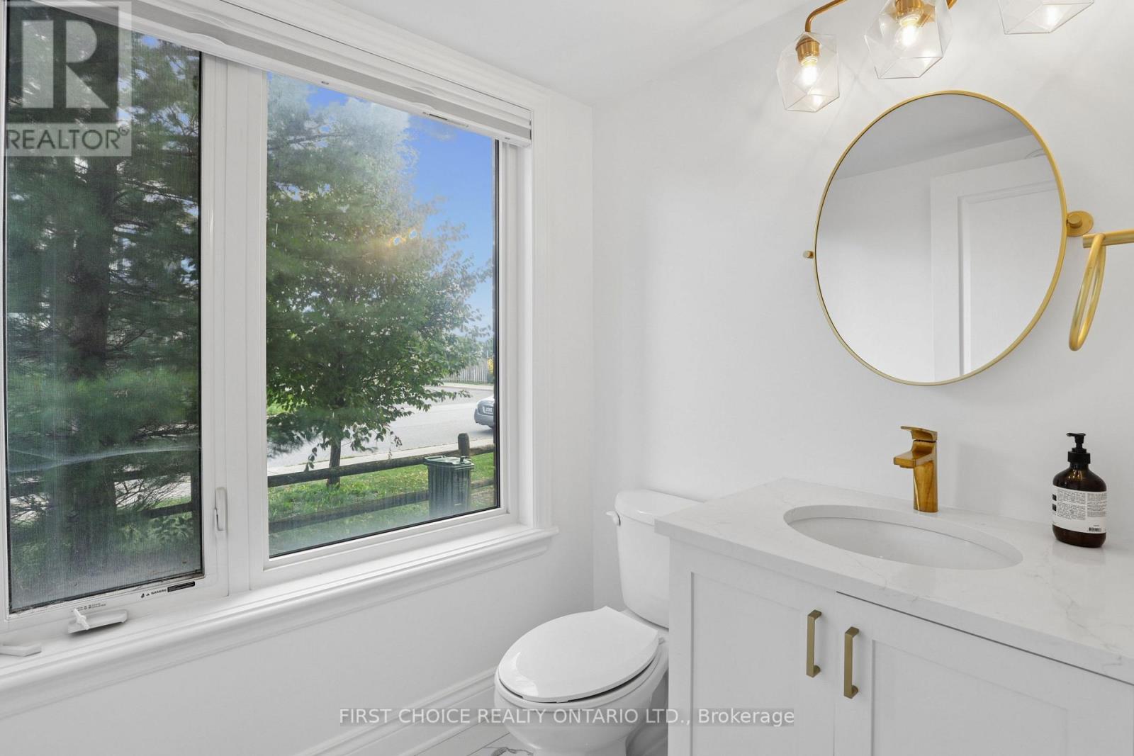 124 Nutting Crescent Property Photo 10
