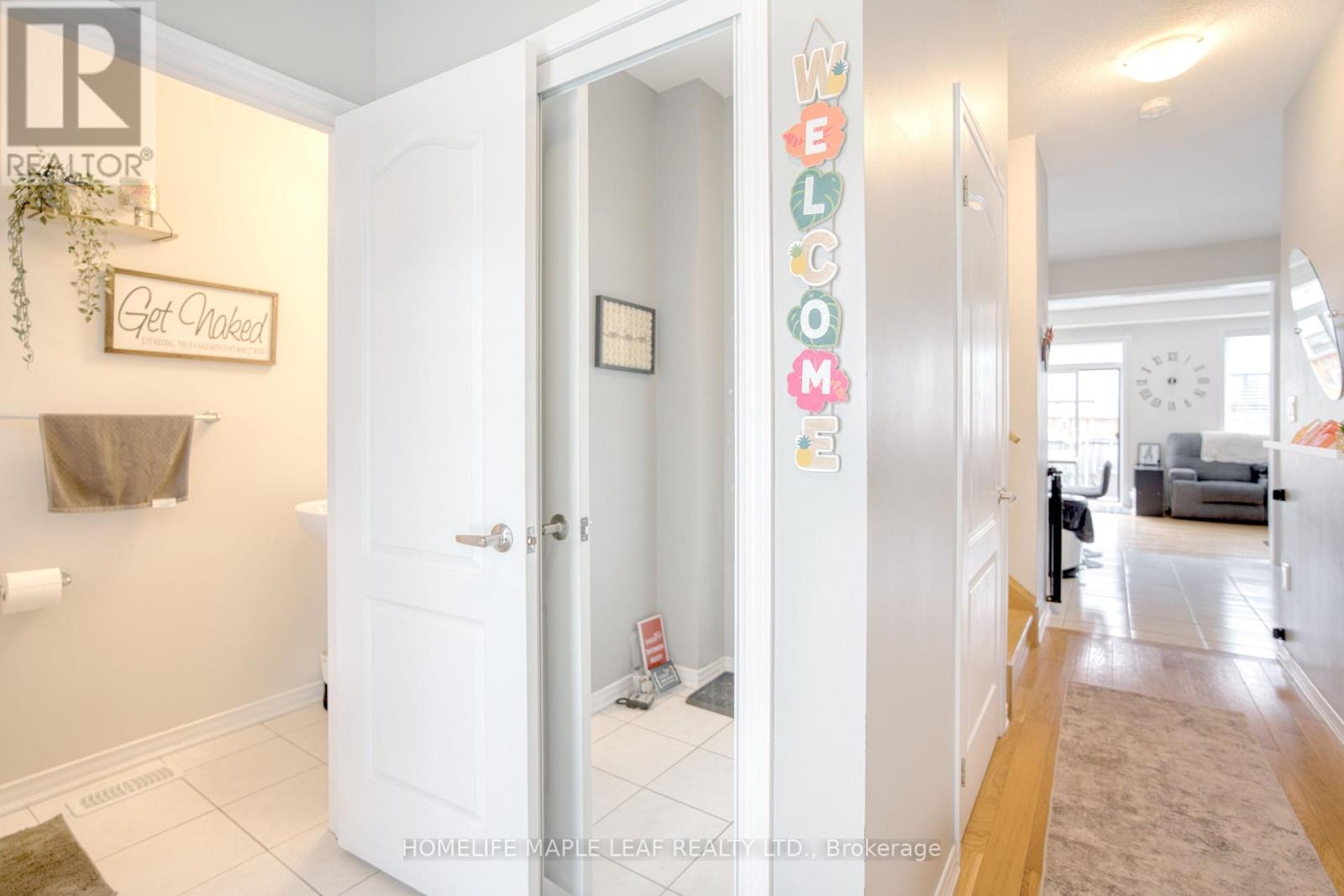 232 Bedrock Drive S Property Photo 6
