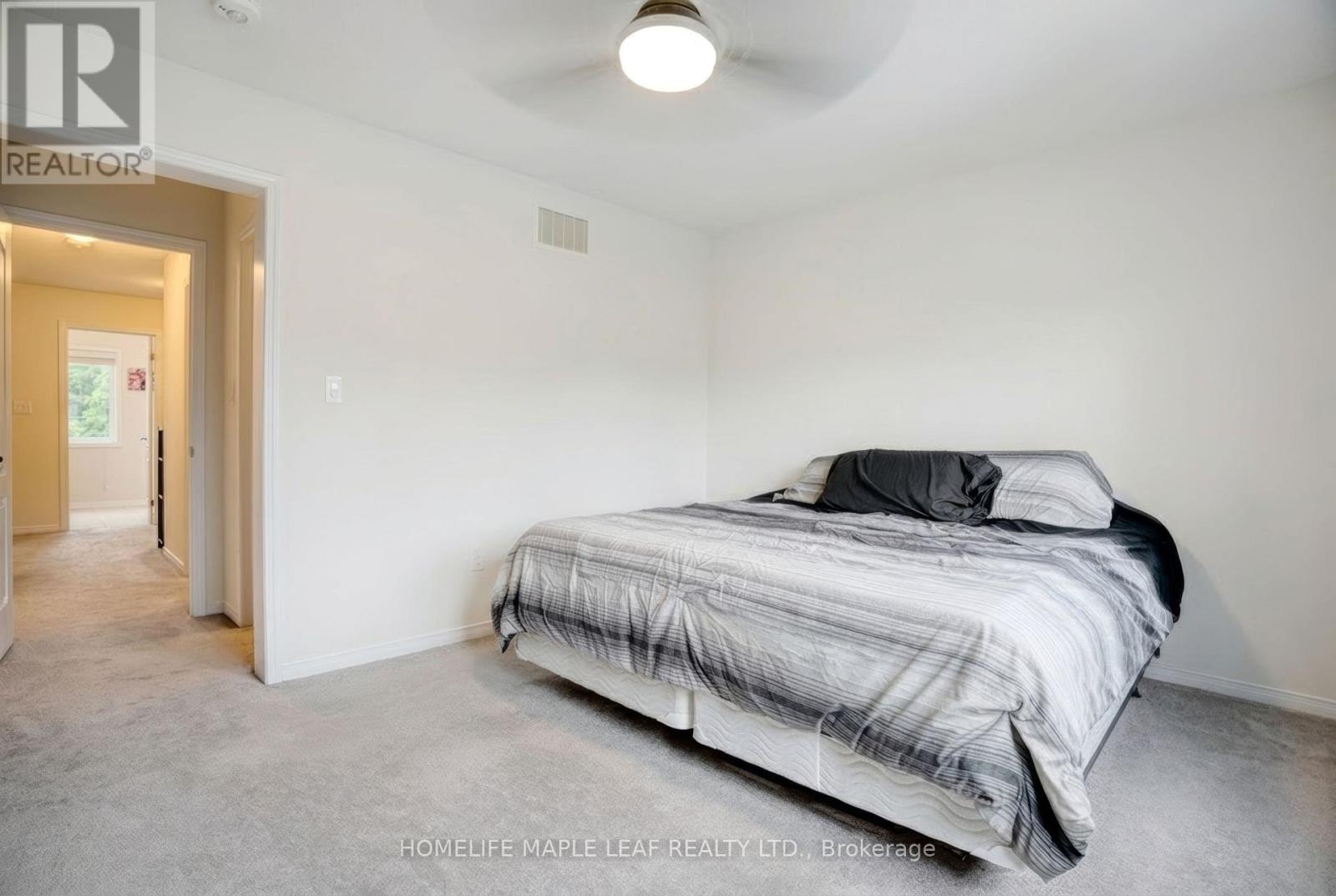 232 Bedrock Drive S Property Photo 30